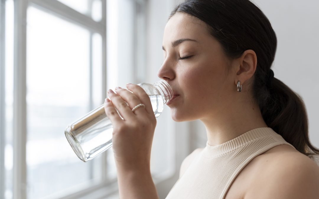 woman-drinking-water